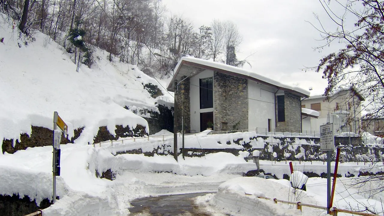 B&B Zia Maria Garzeno Bed & Breakfast